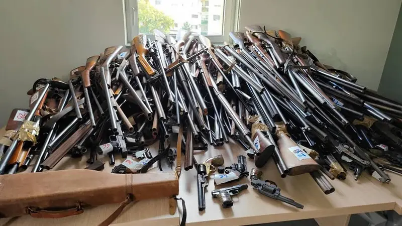 Campagne d’abandon d’armes : les français obtempèrent (enfin presque)