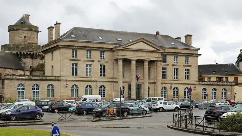 Tribunal Alençon
