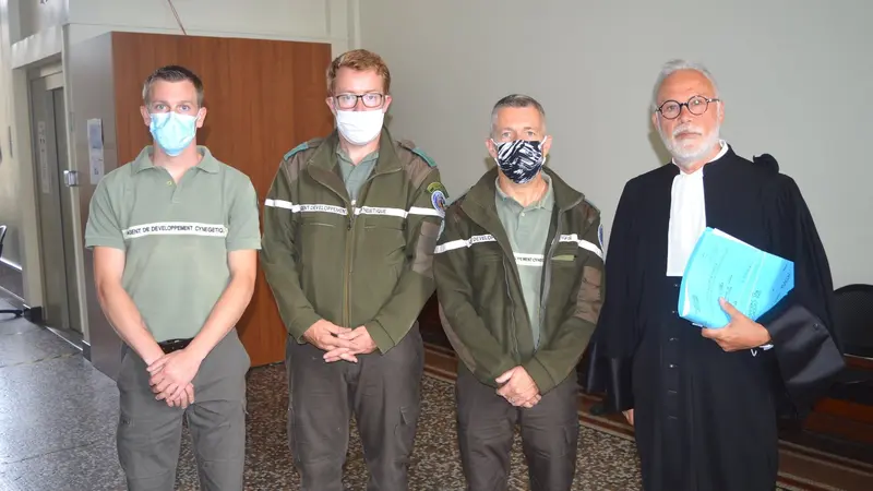 6 mois de prison avec sursis et 5000 euros de dédommagements pour violence contre des agents de la FDC02