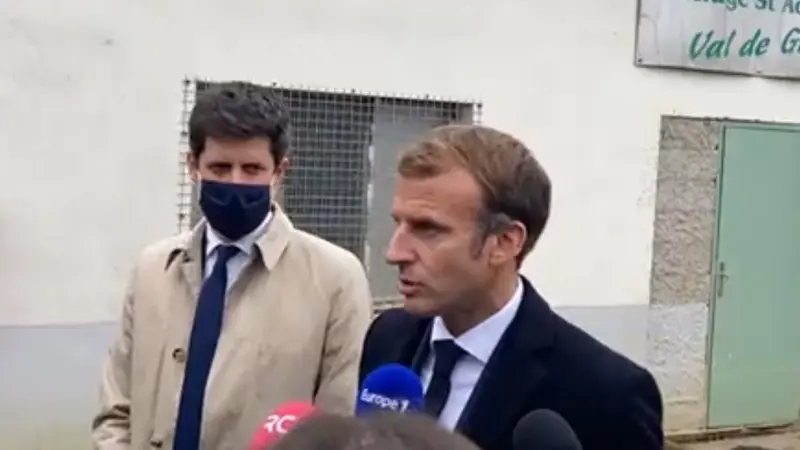 E. Macron en visite dans une SPA de Haute-Saône : « Un chasseur, il aime son chien, il aime les animaux »