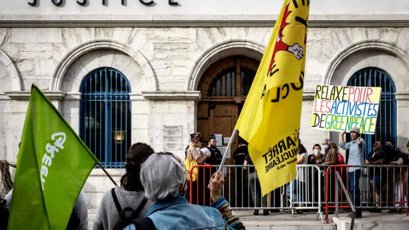 Greenpeace écope de seulement 123.000€ d’amende pour son intrusion dans une centrale nucléaire
