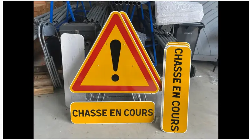 Charente : 200 miradors et 120 panneaux « Chasse en cours » distribués
