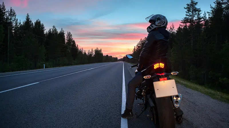 Maine-et-Loire : un motard décède suite à un accident avec un sanglier