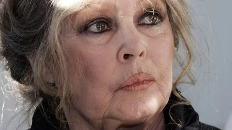 Bardot veut interdire l’importation de trophées