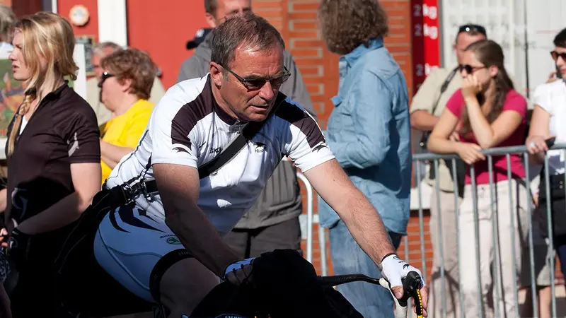 Bernard Hinault et les écolos : « elle ferait mieux de réfléchir avant d’ouvrir sa gueule »