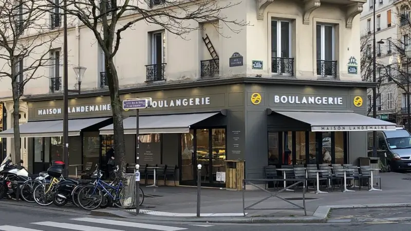 En réponse aux positions anti-chasse de son directeur, nous appelons au Boycott des boulangeries Landemaine