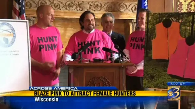 Le rose pour attirer les femmes à la chasse ?