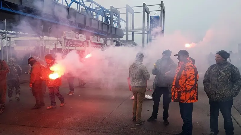 Manifestation pont de Normandie 7 chasseurs condamnés à rembourser 60 000€ de dégâts !