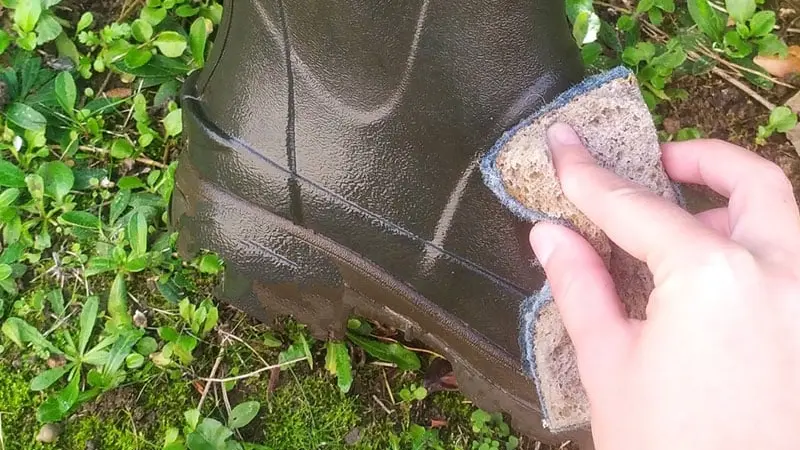 Comment entretenir ses bottes en caoutchouc ?