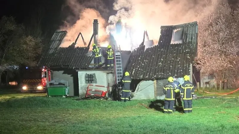 incendie local de chasse isere