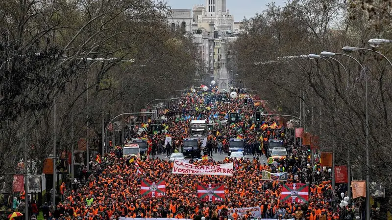 Espagne : 150 000 ruraux ont défilé à Madrid