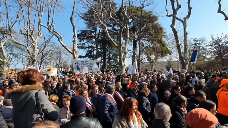Le monde rural a envoyé un signal fort et a dit NON aux écologistes avec 15.000 manifestants dans les rues de Montpellier