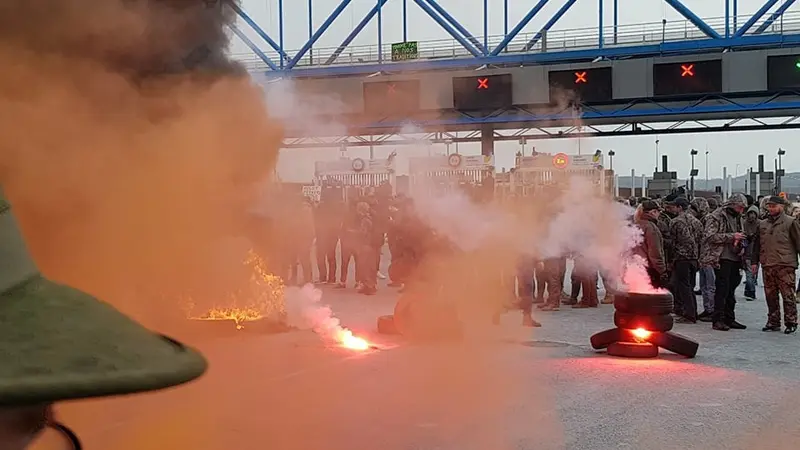 9 chasseurs en garde à vue suite à la manifestation sur le pont de Normandie