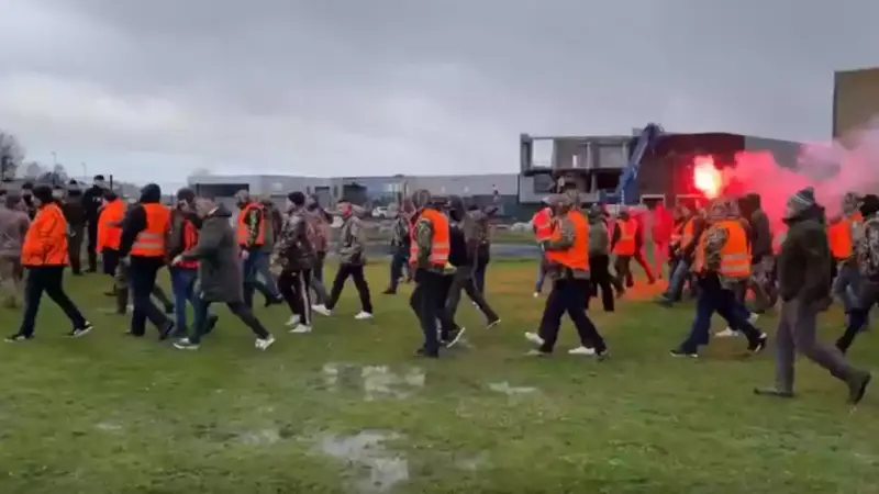 Manifestation des chasseurs à Wormhout