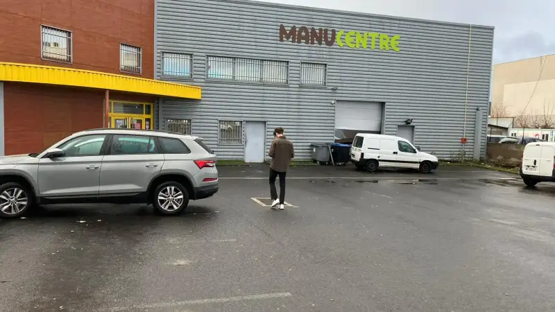 Une armurerie prise pour cible lors d’une attaque à la voiture-bélier près de Clermont-Ferrand