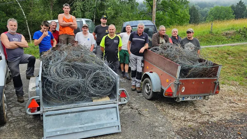 En Haute-Savoie, les chasseurs ont mené à bien leur « opération barbelés »