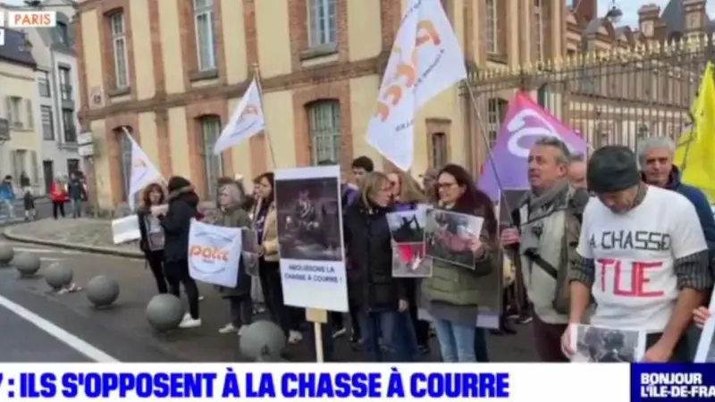opposants à la chasse à courre à fontainebleau