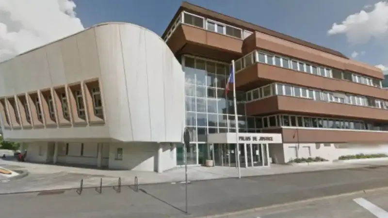 palais-de-justice-albertville