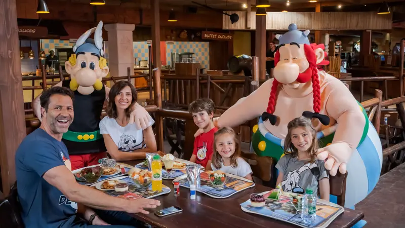 Le parc Astérix consomme 800 sangliers par an