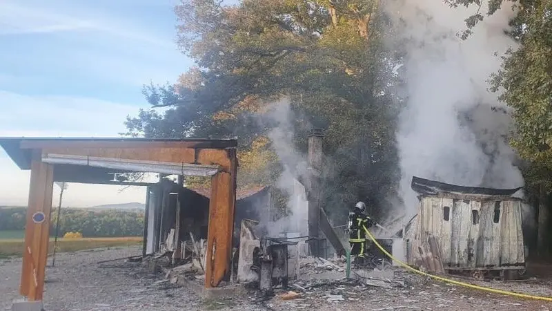 2 cabanes de chasse incendiées dans l’ Est de la France