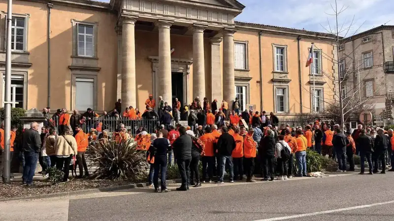 « J’assume avoir tué 7 chiens de chasse » 8 mois de prison avec sursis requis contre Manuel Merlhiot