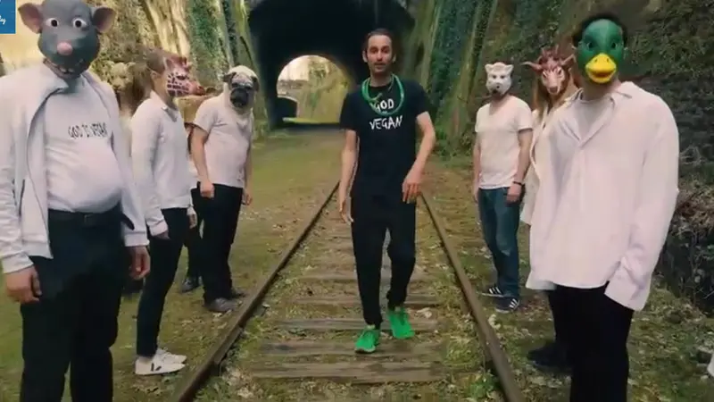 Attention, voici le premier RAP Vegan !