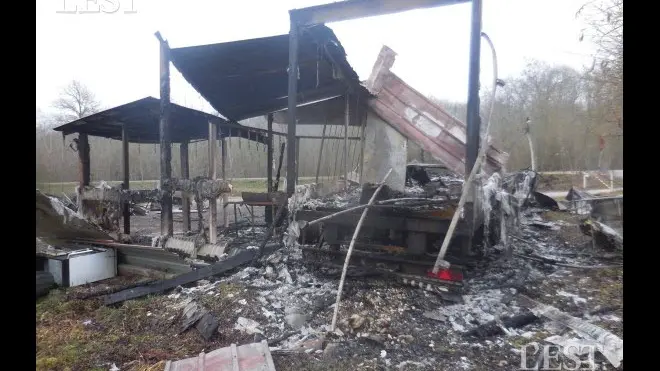 Meurthe-et-Moselle : 1 rendez-vous de chasse incendié, l’autre vandalisé