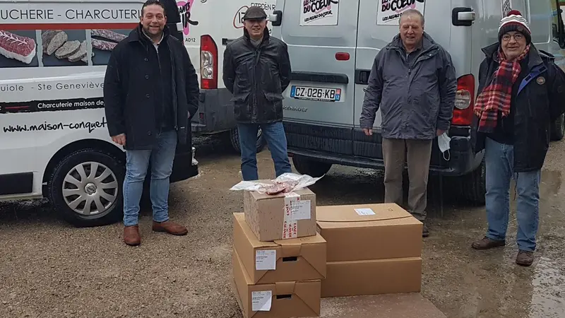 Les chasseurs aveyronnais distribuent 550 portions de sangliers et cerfs aux Restaurants du Cœur