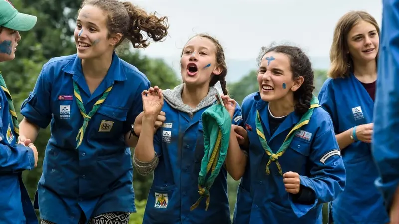 A Lyon, les verts s’en prennent désormais aux Scouts et Guides de France