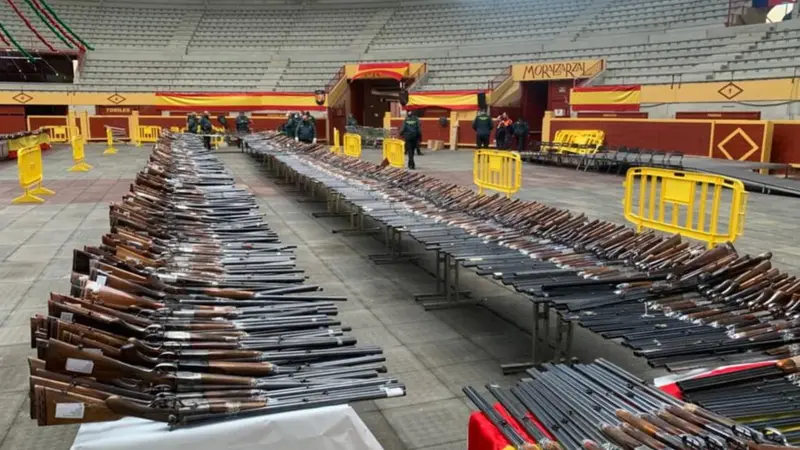 Une impressionnante vente aux enchères organisée pour les chasseurs, les armuriers et les collectionneurs près de Madrid