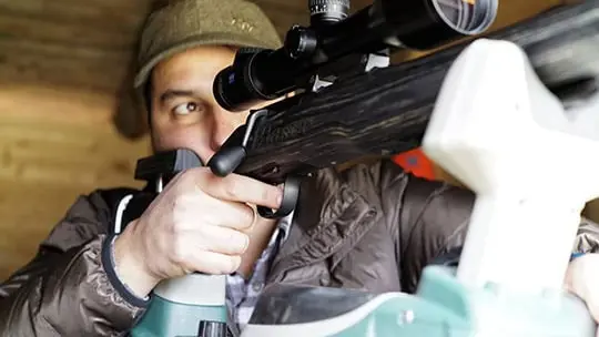 Une vidéo de la Blaser R8 à 360 degrés