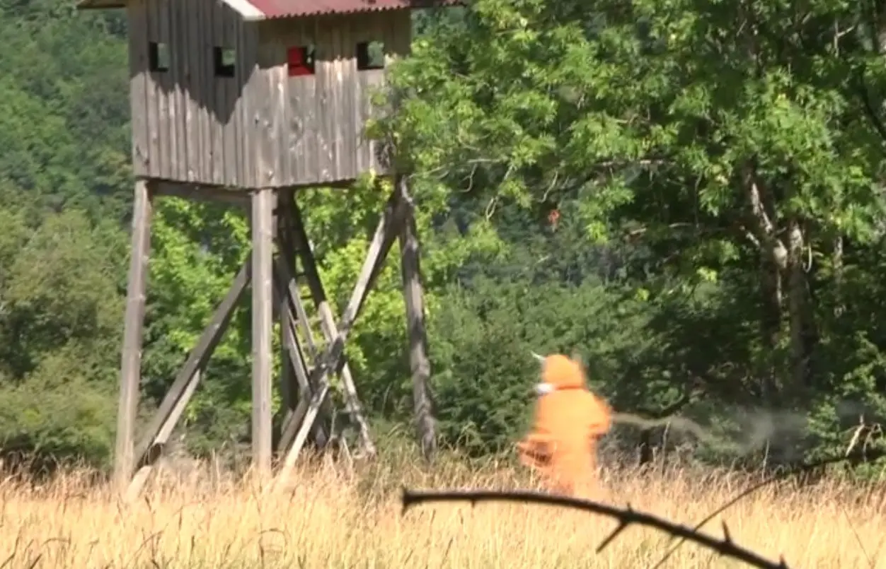La réserve Vercors Vie Sauvage reconvertie en lieu de tournage pour video fake par Rémi Gaillard