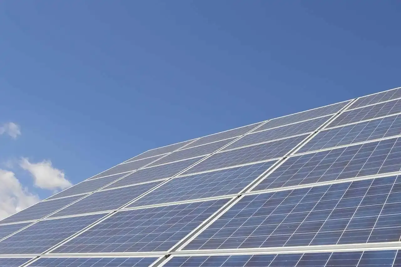 La destruction de 600 hectares de terres agricoles pour l’éolien et le solaire fait peur dans la Vienne
