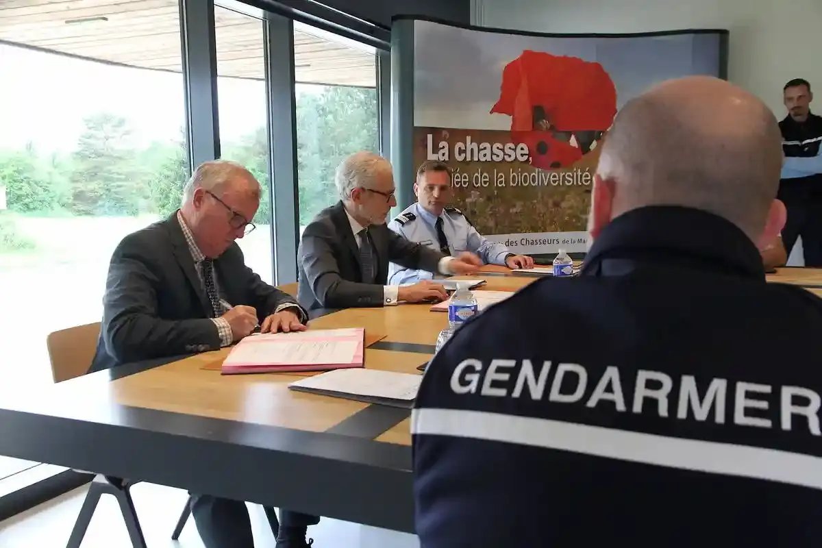 Convention entre les gendarmes et les chasseurs : « ce sont des observateurs privilégiés »