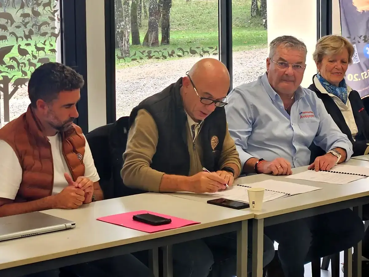 convention chasseurs et randonneurs Aveyron