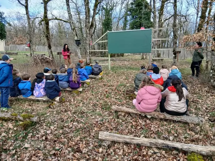 classe en foret fdc aveyron