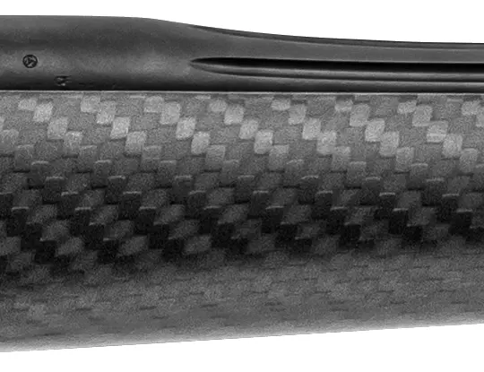Gros plan sur la crosse carbone de la Sauer 101 highland XTC