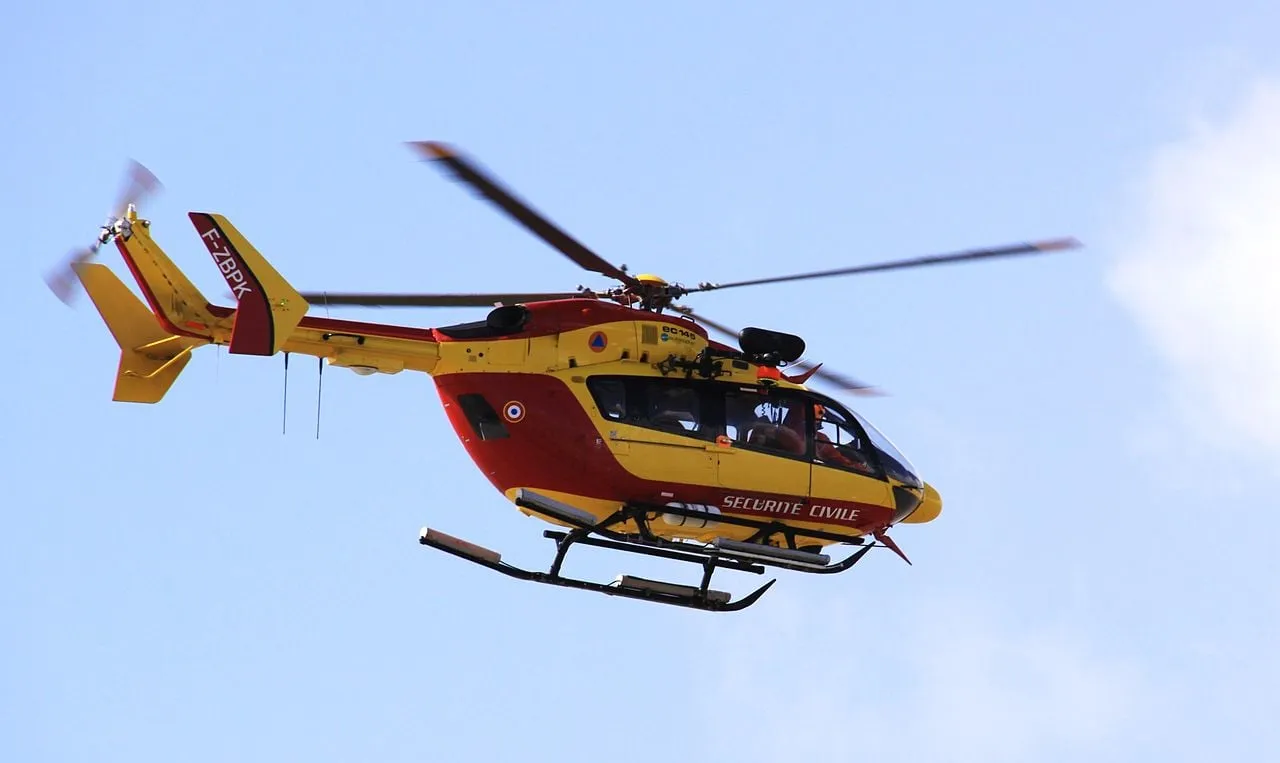 Un chasseur évacué par hélicoptère après une chute de 10 mètres dans les rochers