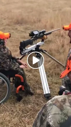 Miniature : Vidéo émotion : un enfant paraplégique tue son 1er cerf