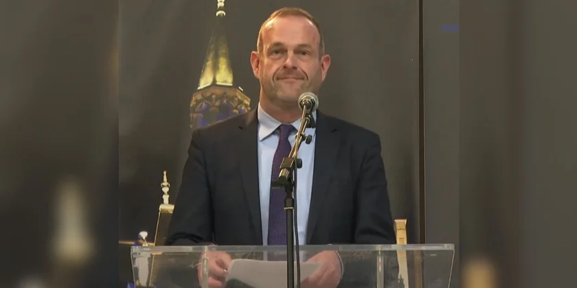« Je suis plutôt dans la rubrique anti-chasse » annonce Steeve Briois, suppléant de Marine Le Pen