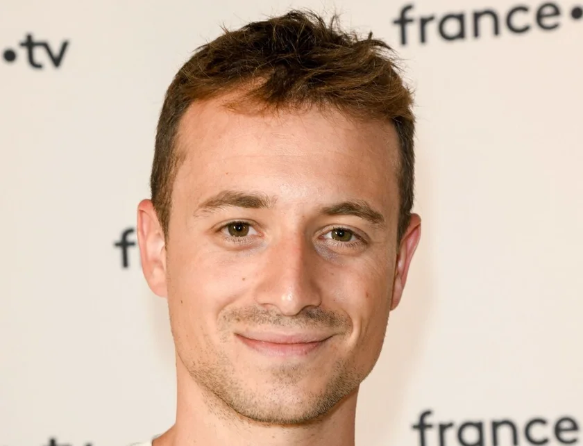 Hugo Clément sur le front chasse en enclos