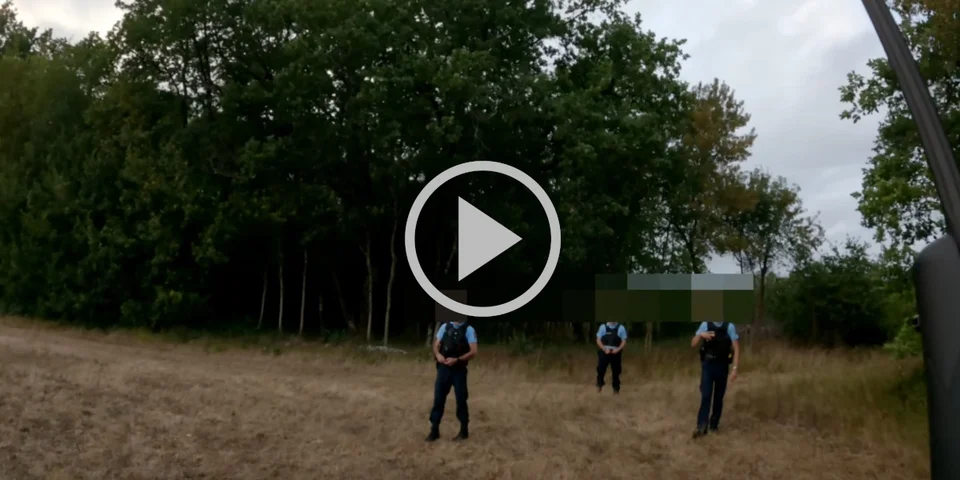 [Vidéo] Après avoir reçu un appel, les gendarmes contrôlent un chasseur à l’affût
