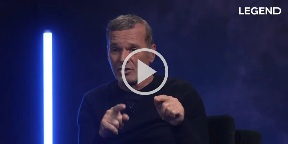 [Vidéo] Laurent Baffie veut interdire la chasse et affirme que « Macron lèche le cul des chasseurs »