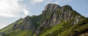 Chute mortelle pour un chasseur de 73 ans dans les Hautes-Alpes