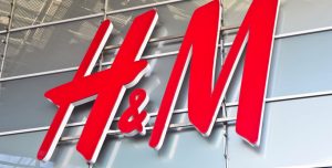 Quel est le rapport entre H&M et la chasse ?