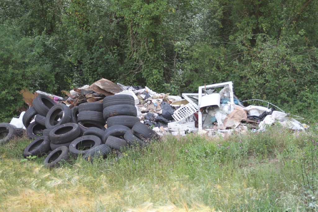 Seine et Marne : les chasseurs ramassent 7 tonnes de déchets
