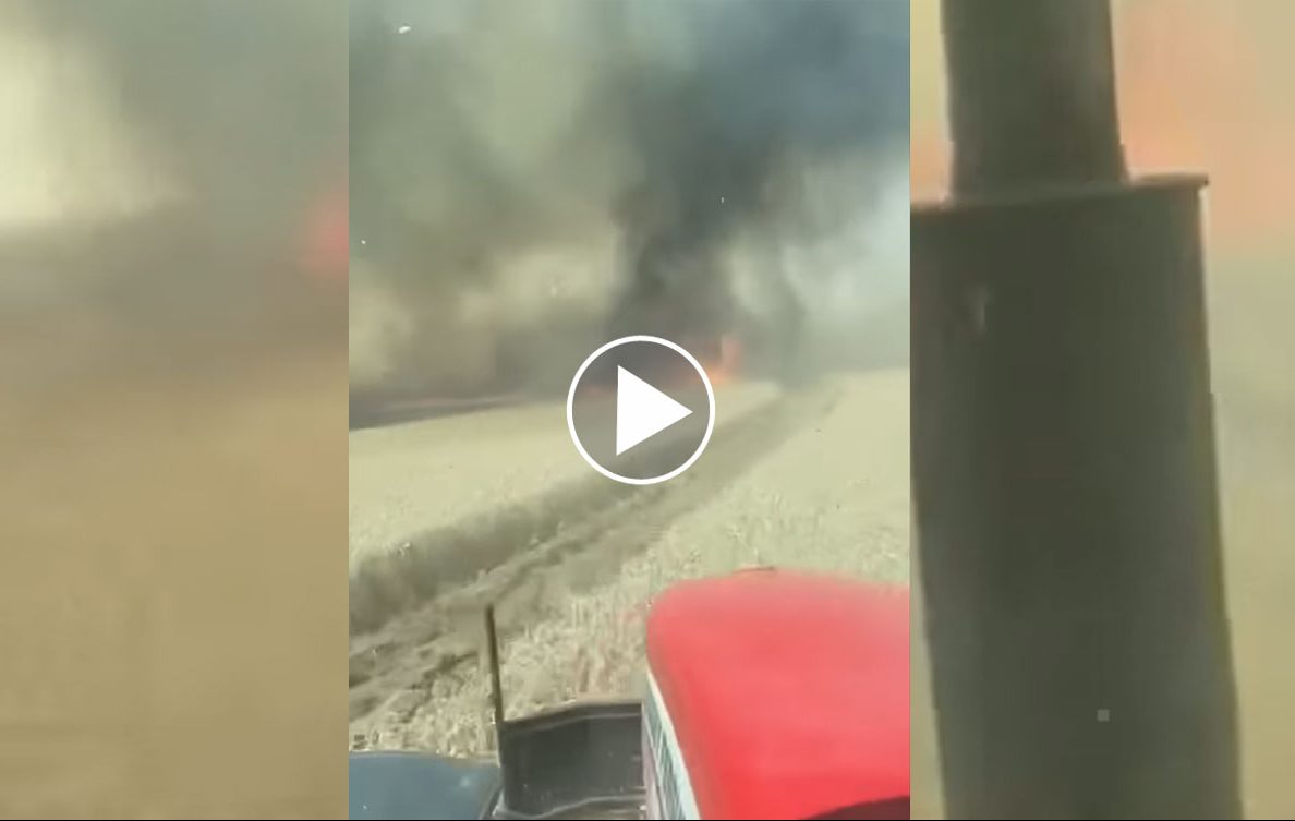 [Vidéo] 2 agriculteurs risquent leur vie en voulant éteindre un incendie