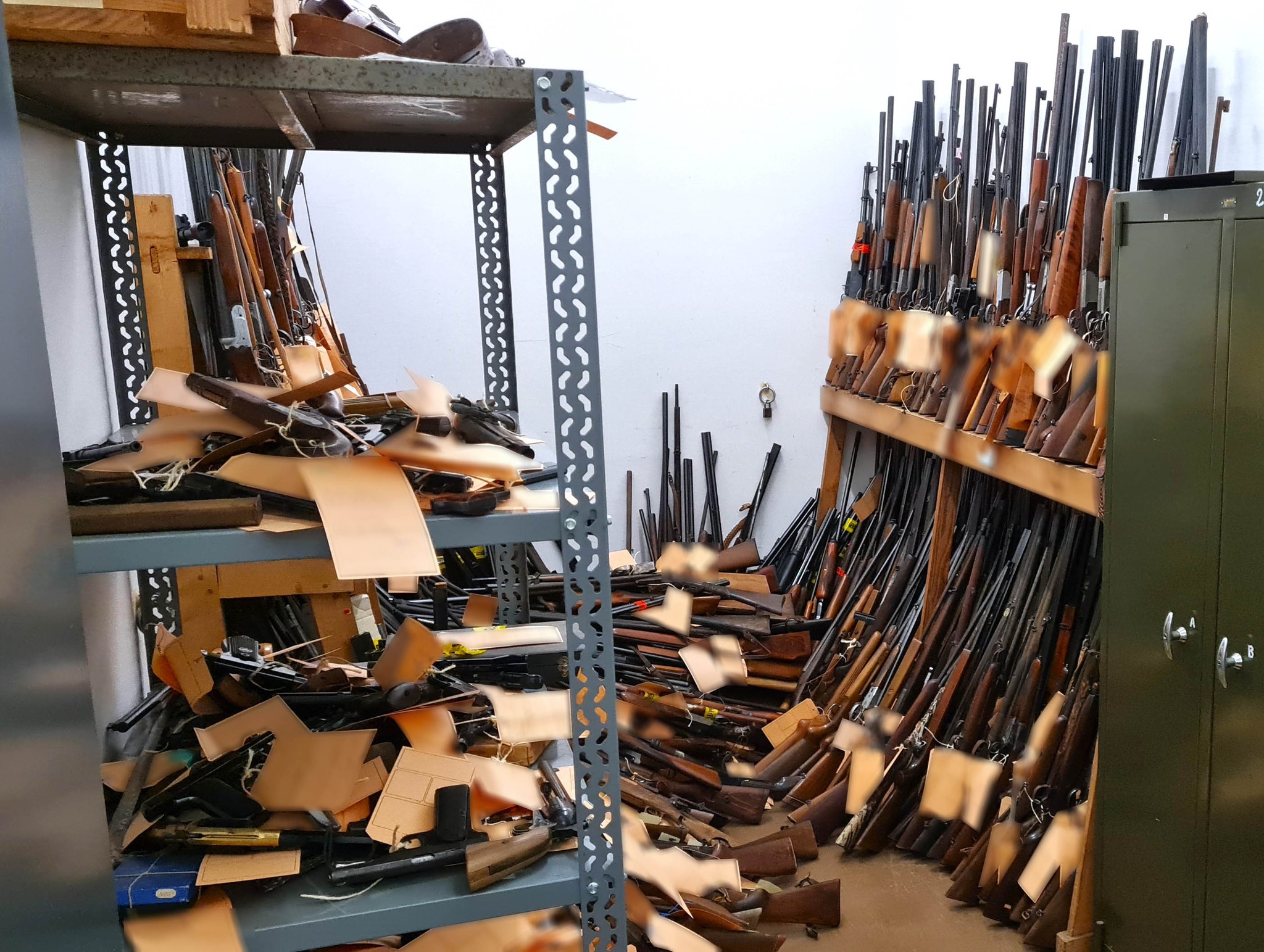 Campagne d’abandon d’armes : environ 150 000 armes ont été récupérées