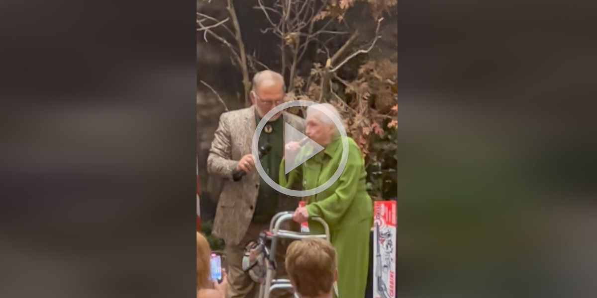 [Vidéo] Une mamie de 98 ans joue de l’appeau