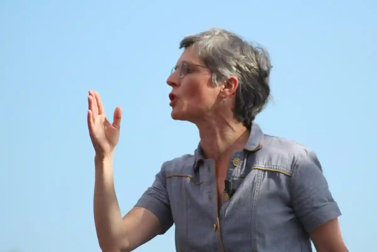 Les éleveurs et les chasseurs du Lot-et-Garonne vont organiser un barbecue pour accueillir Sandrine Rousseau